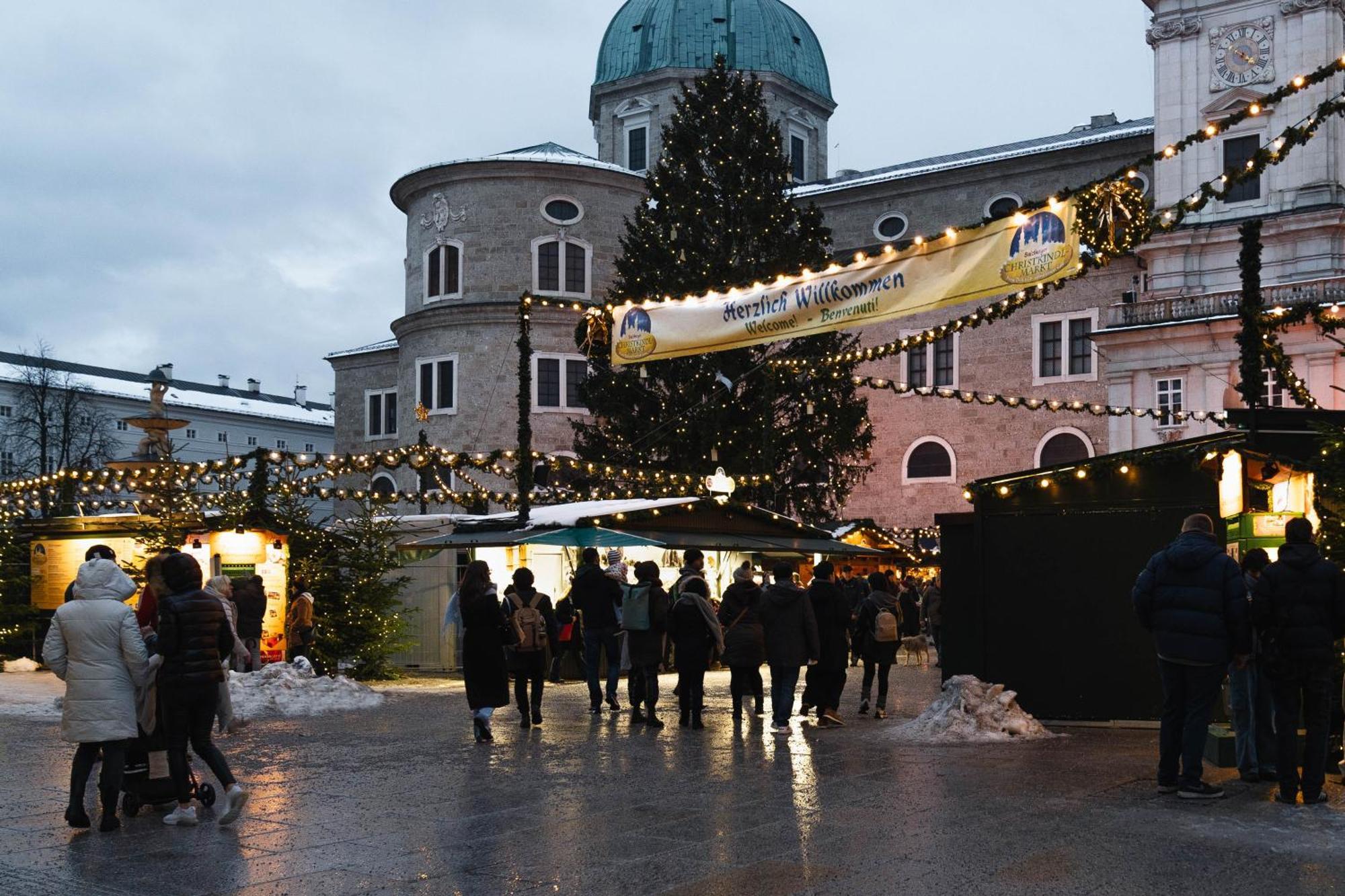Altstadt-App. Domblick! ザルツブルク エクステリア 写真